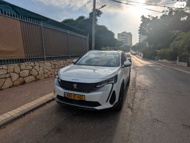 מודעת רכב פיג'ו 3008