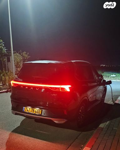 מודעת רכב מקסוס איוניק 6