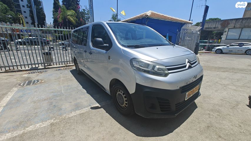 מודעת רכב סיטרואן ג'אמפי