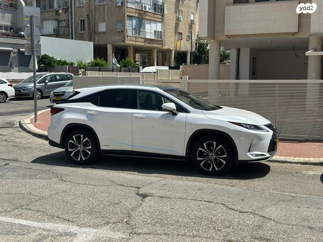 מודעת רכב לקסוס RX