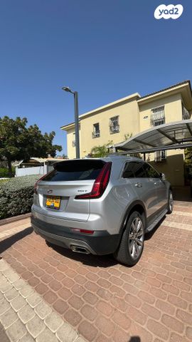 מודעת רכב קאדילק XT4