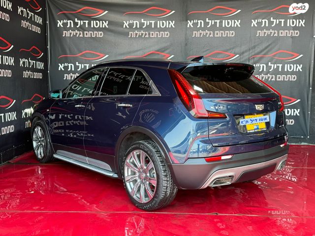 קאדילק XT4