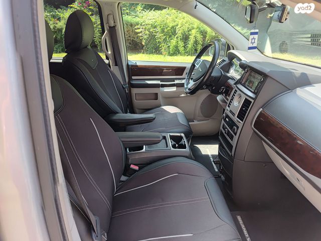 קרייזלר גראנד וויאג'ר