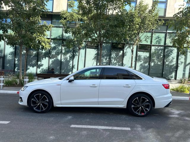 מודעת רכב אאודי A4