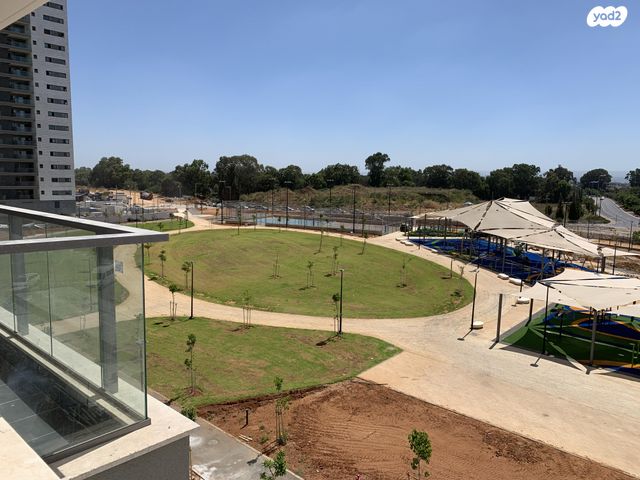 חיים חפר 13