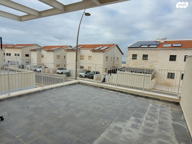 נווה שאנן 27