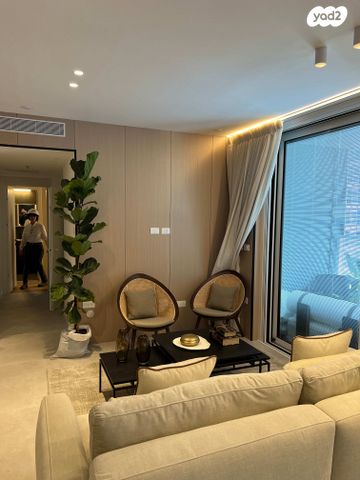 דירה, ארלוזורוב 82, שכונת הראשונים, רמת גן