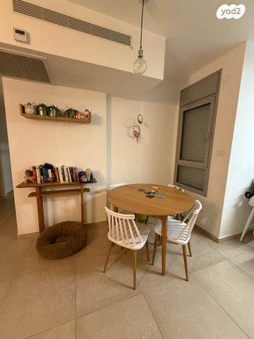 יחזקאל שטרייכמן 16