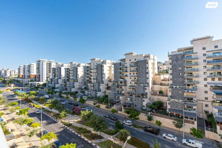 דירה, שוהם 76, אבני חן, חריש