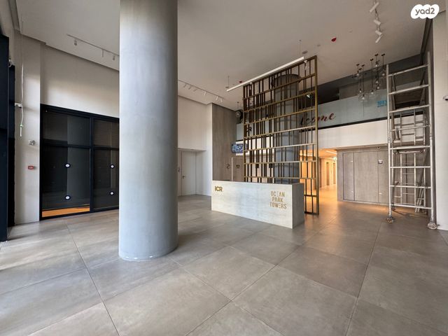 דירה, אמנון ליפקין שחק, נוף הטיילת, נתניה