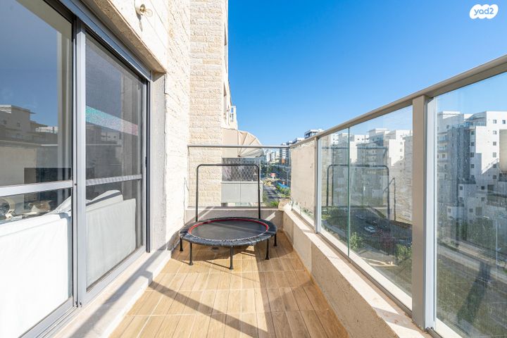 דירה, שוהם 76, אבני חן, חריש