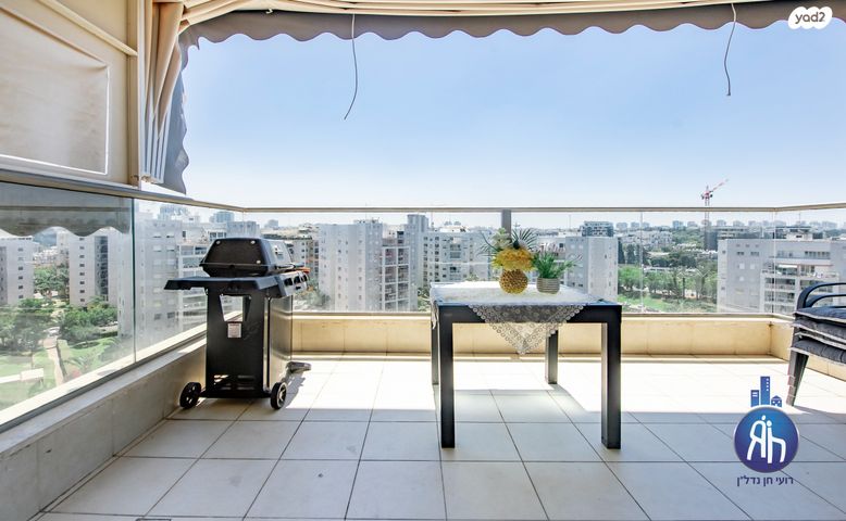 דירה, תרזה קוגלמן, נווה גן, פתח תקווה