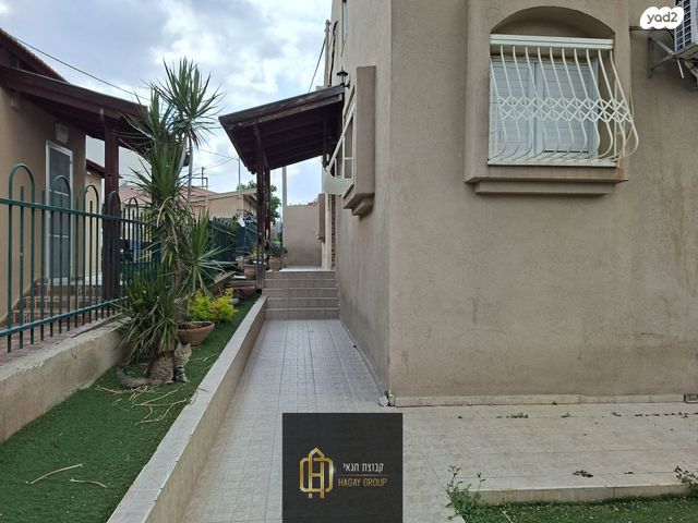 דו משפחתי, הרב מוהילבר 4, המרכז האזרחי, רמלה