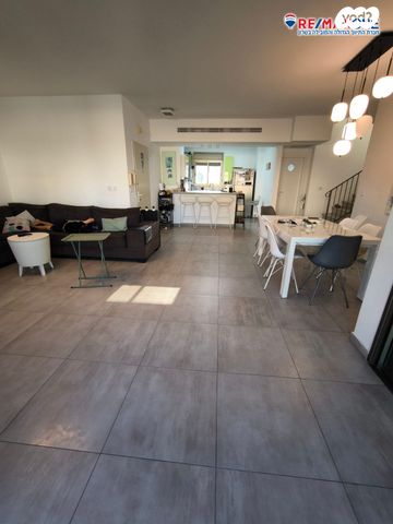 דופלקס, כפר סבא