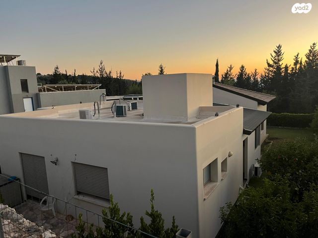 בית פרטי/ קוטג', אלון, לוטם, לוטם