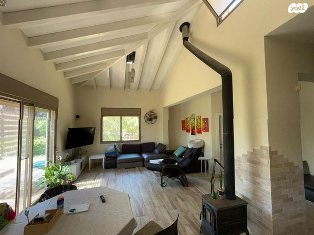 בית פרטי/ קוטג', אלון, לוטם, לוטם