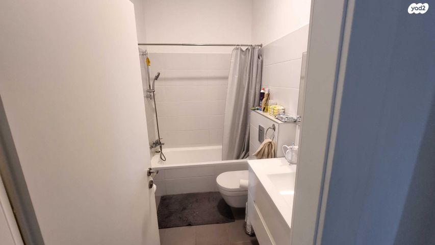 דירה, הרצליה ב', הרצליה