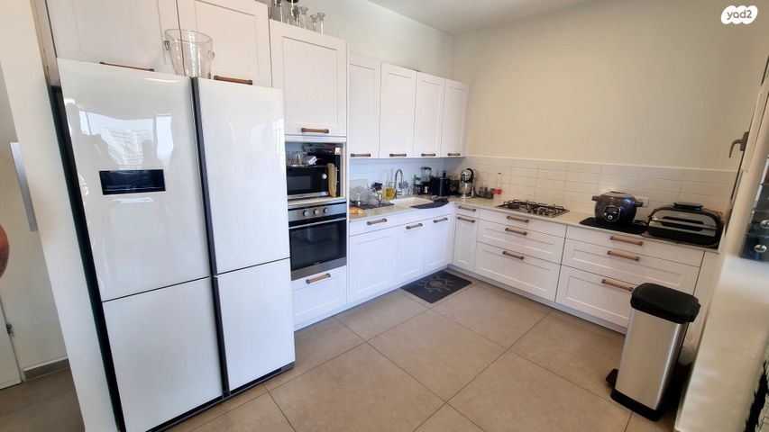 דירה, הרצליה ב', הרצליה