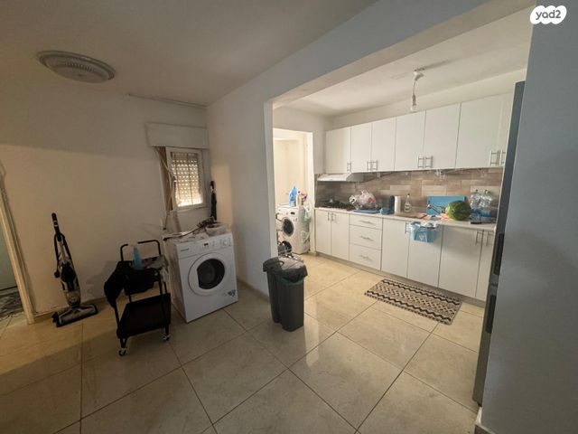 דירה, שדרות הנשיא טרומן 30, קרית חיים מערבית, חיפה