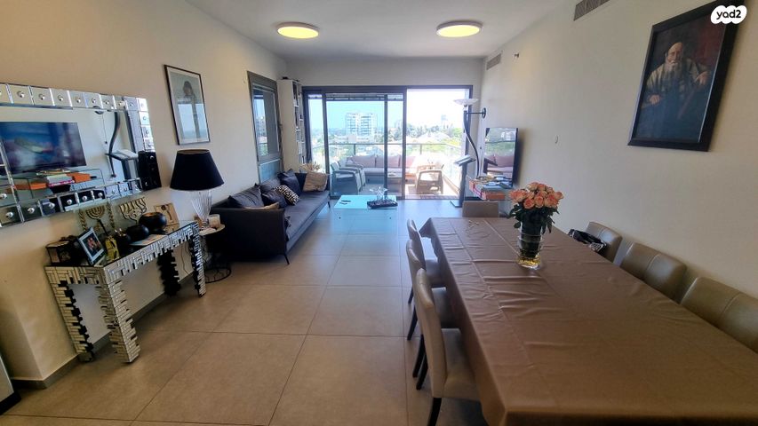 דירה, הרצליה ב', הרצליה