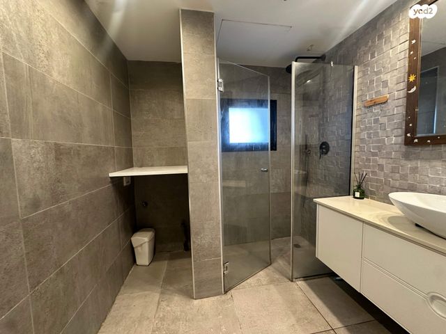 דירת גן, השחף, בת גלים, חיפה