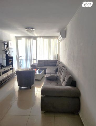 רביבים, גני ראשון