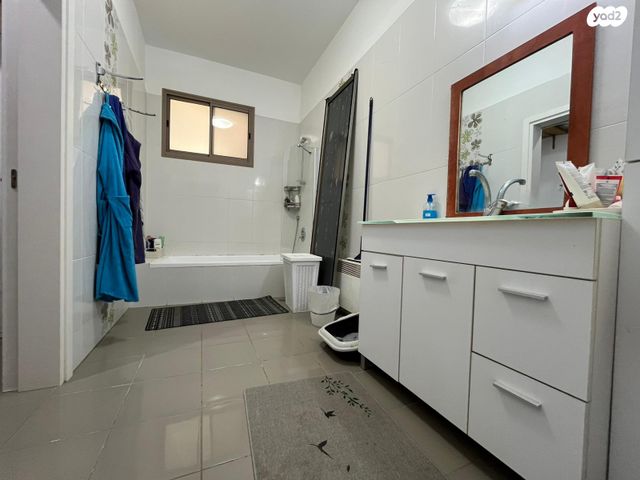 בית פרטי/ קוטג', אלון, לוטם, לוטם