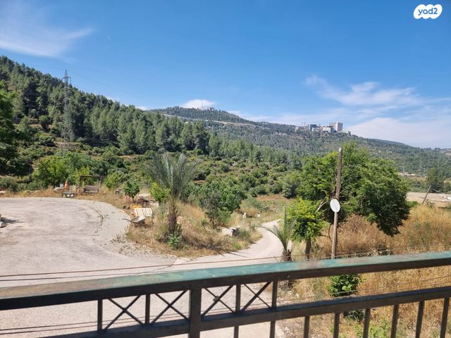 משק חקלאי/ נחלה, דרך עין כרם, בית זית