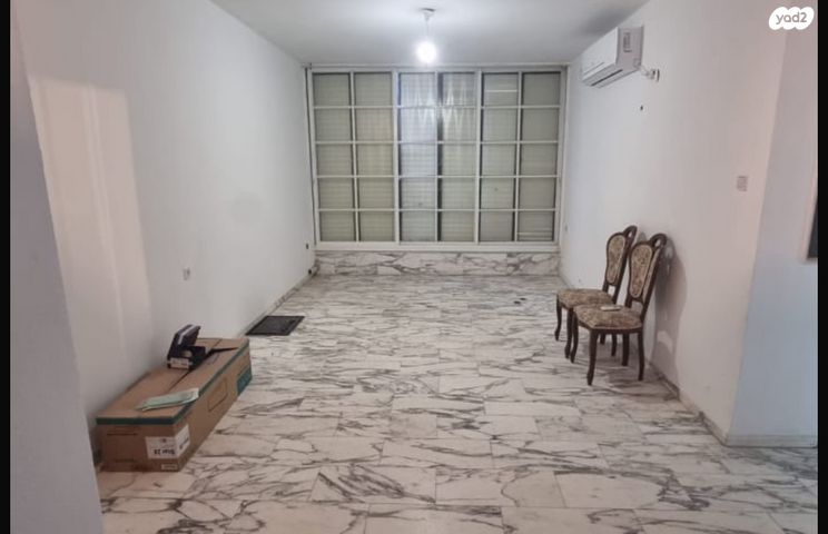 רמז, מערב ותיק