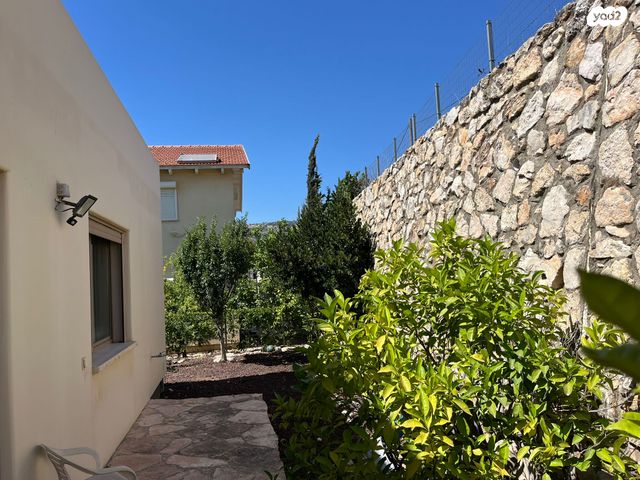 בית פרטי/ קוטג', אלון, לוטם, לוטם