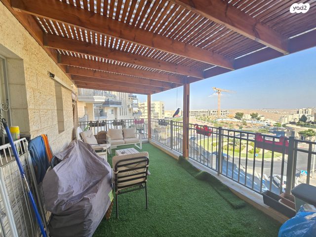 דירה, שמעון בן חמו, חומת שמואל, הר חומה, ירושלים