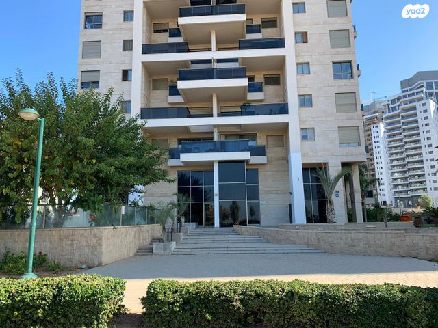 דירה, נתניה