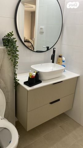 דירה, אריאל שרון, נווה שרון / שער העיר, נתיבות