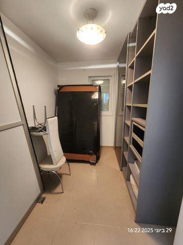 דירה, בני משה, ד' / מערב מרכז העיר, רחובות