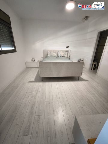 דופלקס, כפר סבא