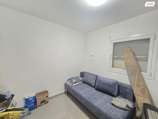 דירה, שמעון בן חמו, חומת שמואל, הר חומה, ירושלים