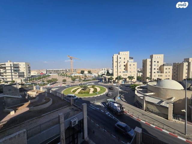 דירה, שמעון בן חמו, חומת שמואל, הר חומה, ירושלים