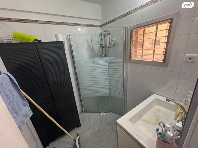 דירה, שדרות הנשיא טרומן 30, קרית חיים מערבית, חיפה