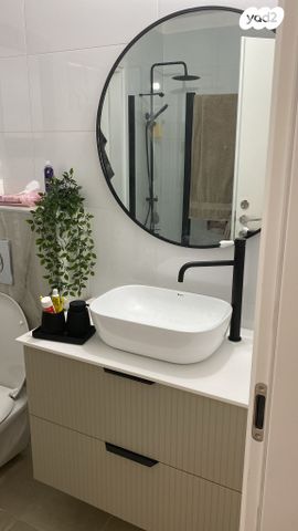 דירה, אריאל שרון, נווה שרון / שער העיר, נתיבות