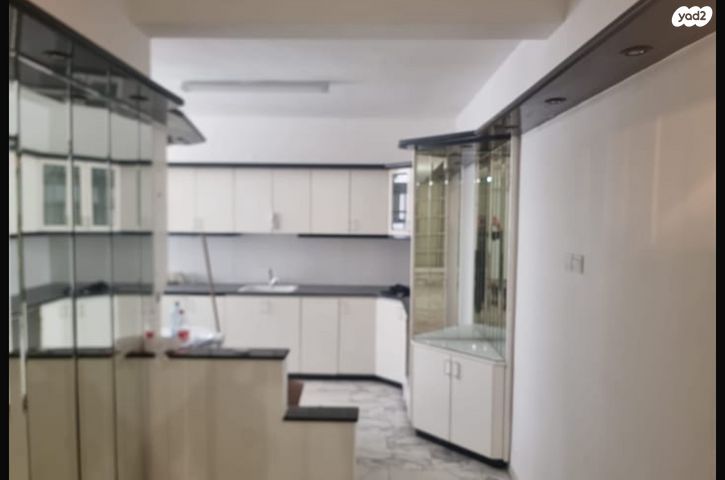 דירה, רמז, מערב ותיק, ראשון לציון