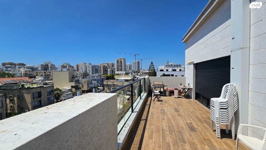 גג/ פנטהאוז, הרב יצחק הלוי, גרין ועם, חולון