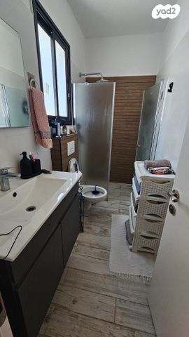 גג/ פנטהאוז, הרב יצחק הלוי, גרין ועם, חולון