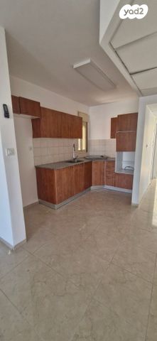 גג/ פנטהאוז, מבצע בן עמי, רמת רבין, כרמיאל