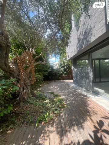 בית פרטי/ קוטג', מרים זוהר, קרית אילון, חולון