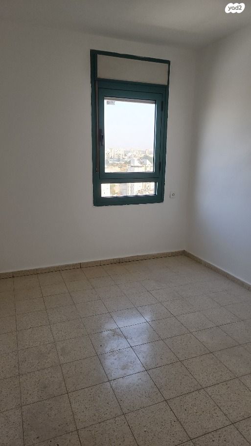 דירה, גני אביב, לוד