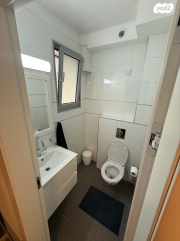 דירה, יעקב פיכמן, ח-501, חולון