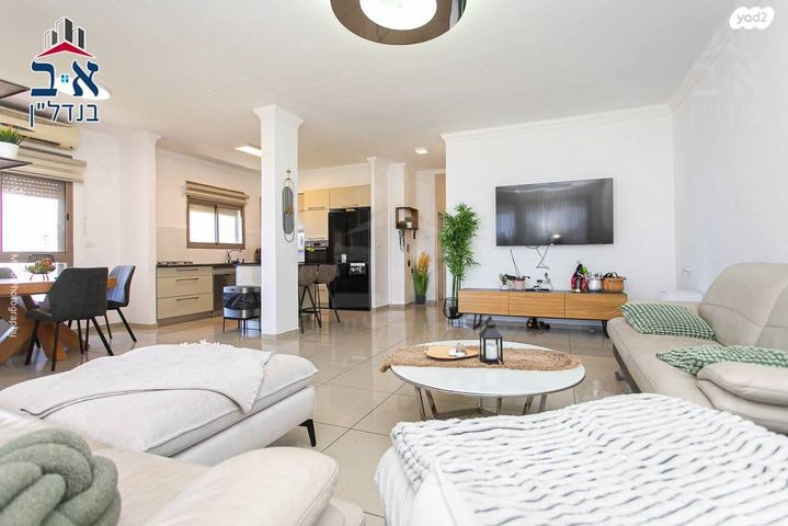 דירה, דרך הים, כרמל מערבי, חיפה