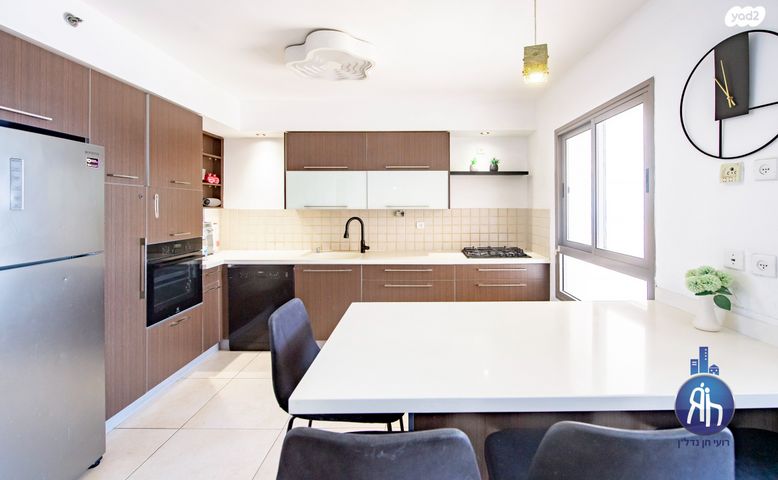 דירה, תרזה קוגלמן, נווה גן, פתח תקווה