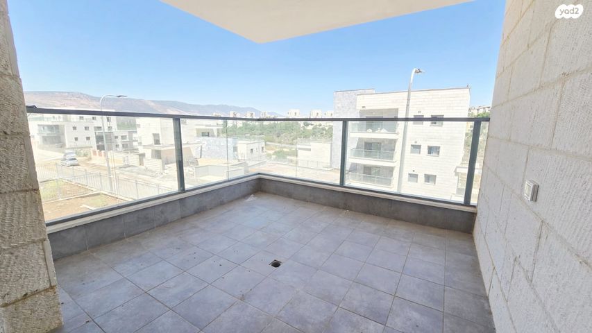 דירת גן, רמת נבון . הר כרמי, כרמיאל