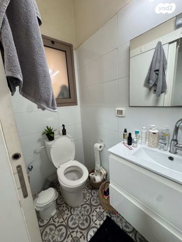 דירה, נחלת בנימין, פלורנטין, תל אביב יפו